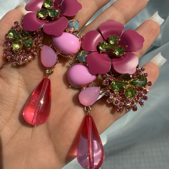 New Flowers ..Floral Multicolor water droplet Earrings - Picture 3 of 8